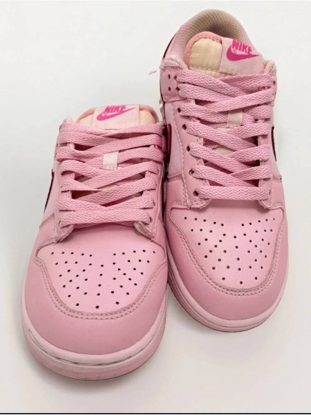 Nike Dunk Low Triple Pink GS Youth Size 5.5Y Women 7 DH9765-600 Sneakers